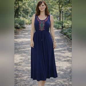 NWT.Spense Navy Dress with Colorful Embroidery.Pit To Pit 20"